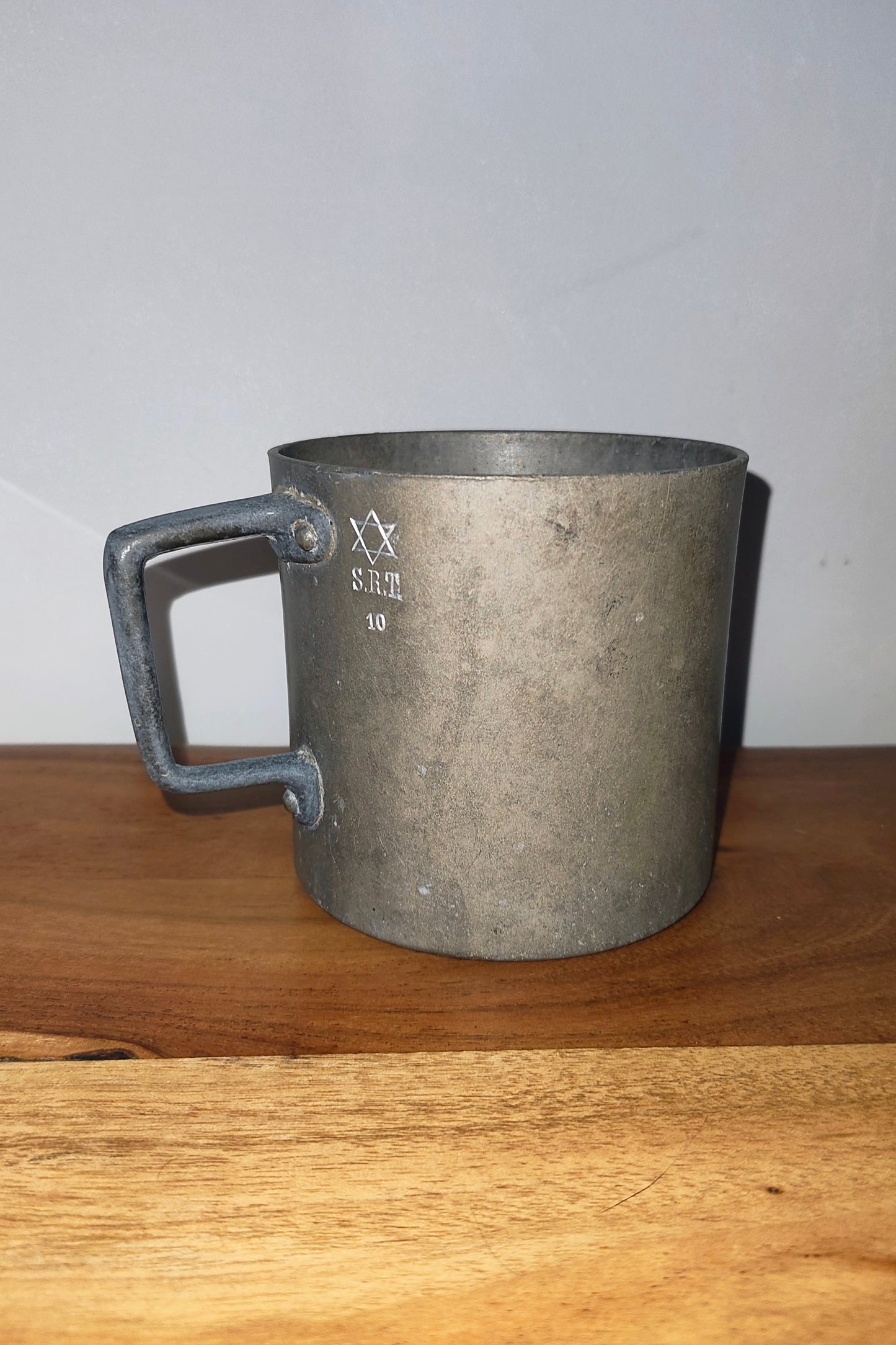Vintage Kibbutz-Becher