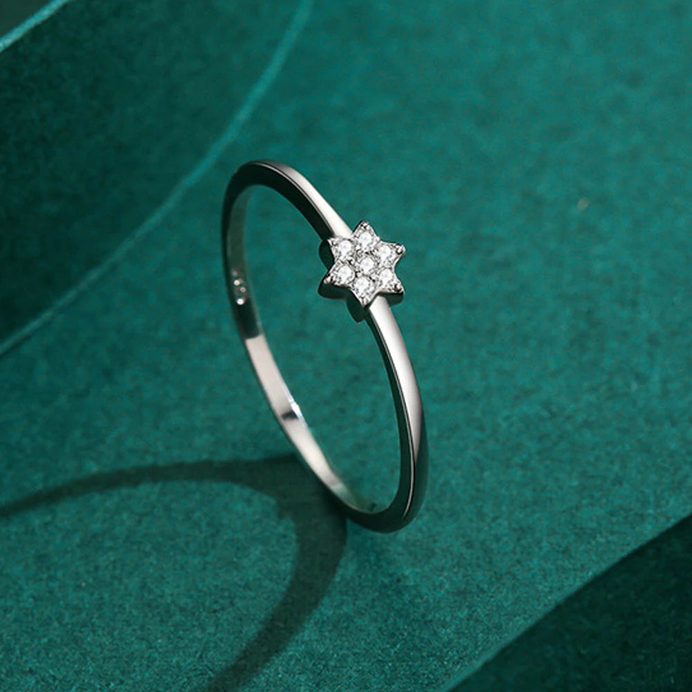 Trumium Damenring mit Davidstern – 925er Silber und Zirkon