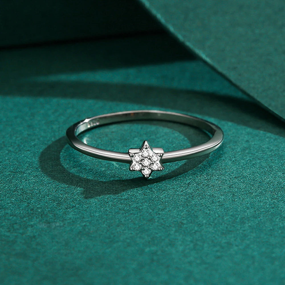Trumium Damenring mit Davidstern – 925er Silber und Zirkon