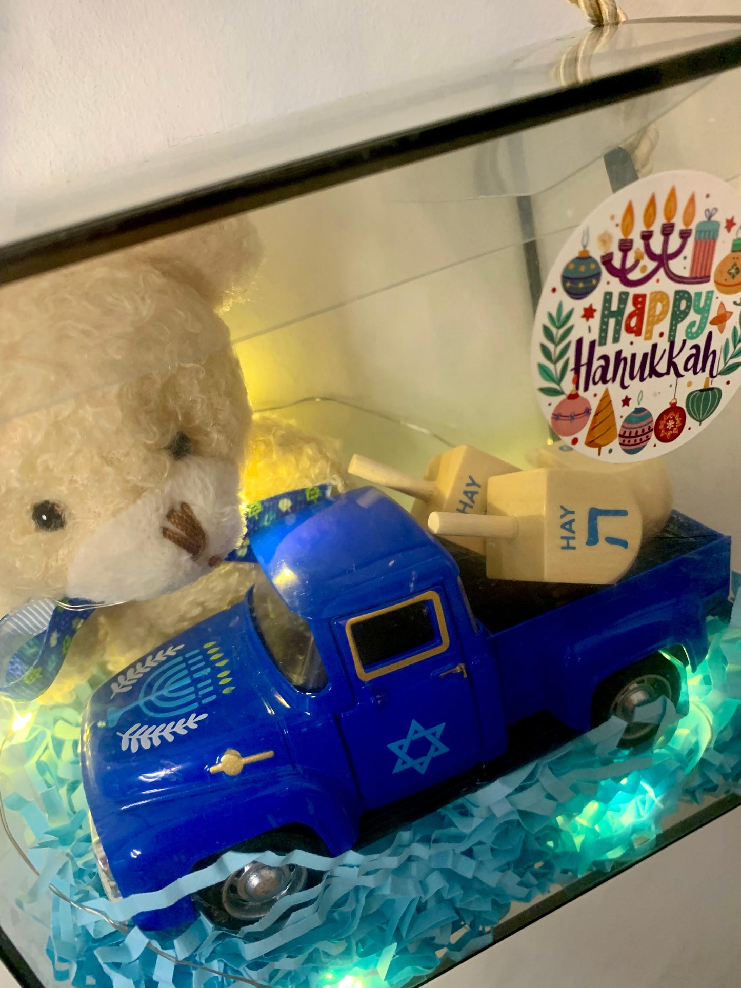 Chanukkah-Truck & Teddy im festlichen Geschenkset