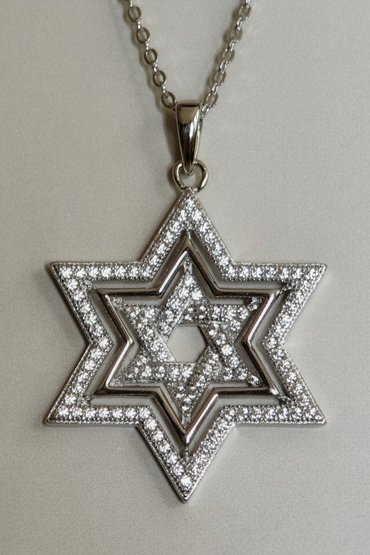 Davidstern Kette mit Pavé-Zirkonia
